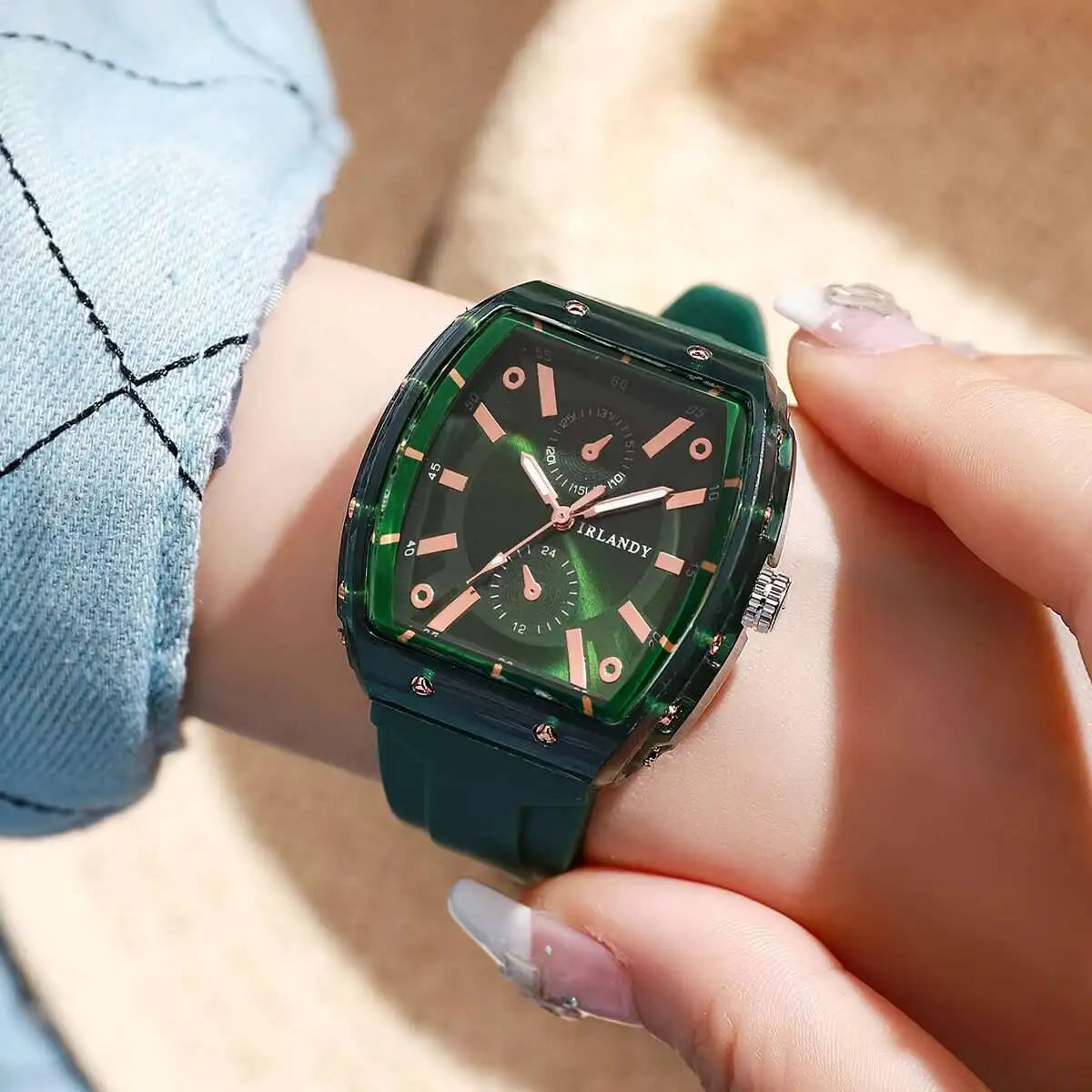 Relojes de moda para Mujer, relojes de pulsera de cuarzo analógicos informales con banda de silicona para Mujer, Reloj para Mujer (sin caja)