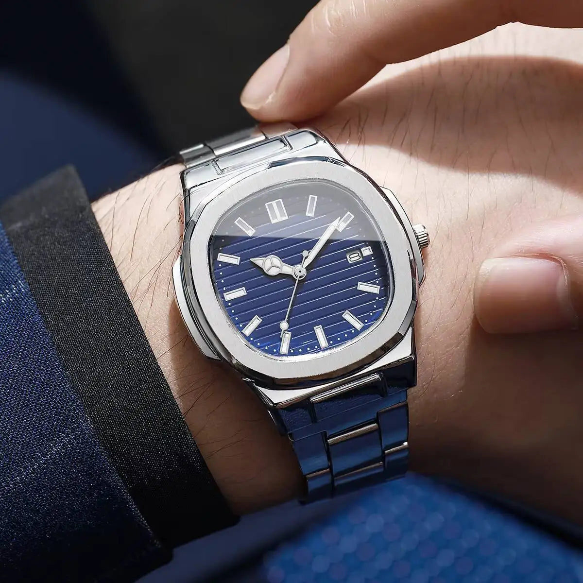 2/4 Uds. Conjunto de relojes de negocios cuadrados a la moda para Hombre, Reloj de cuarzo con calendario y correa de acero inoxidable, Reloj para Hombre (sin caja)